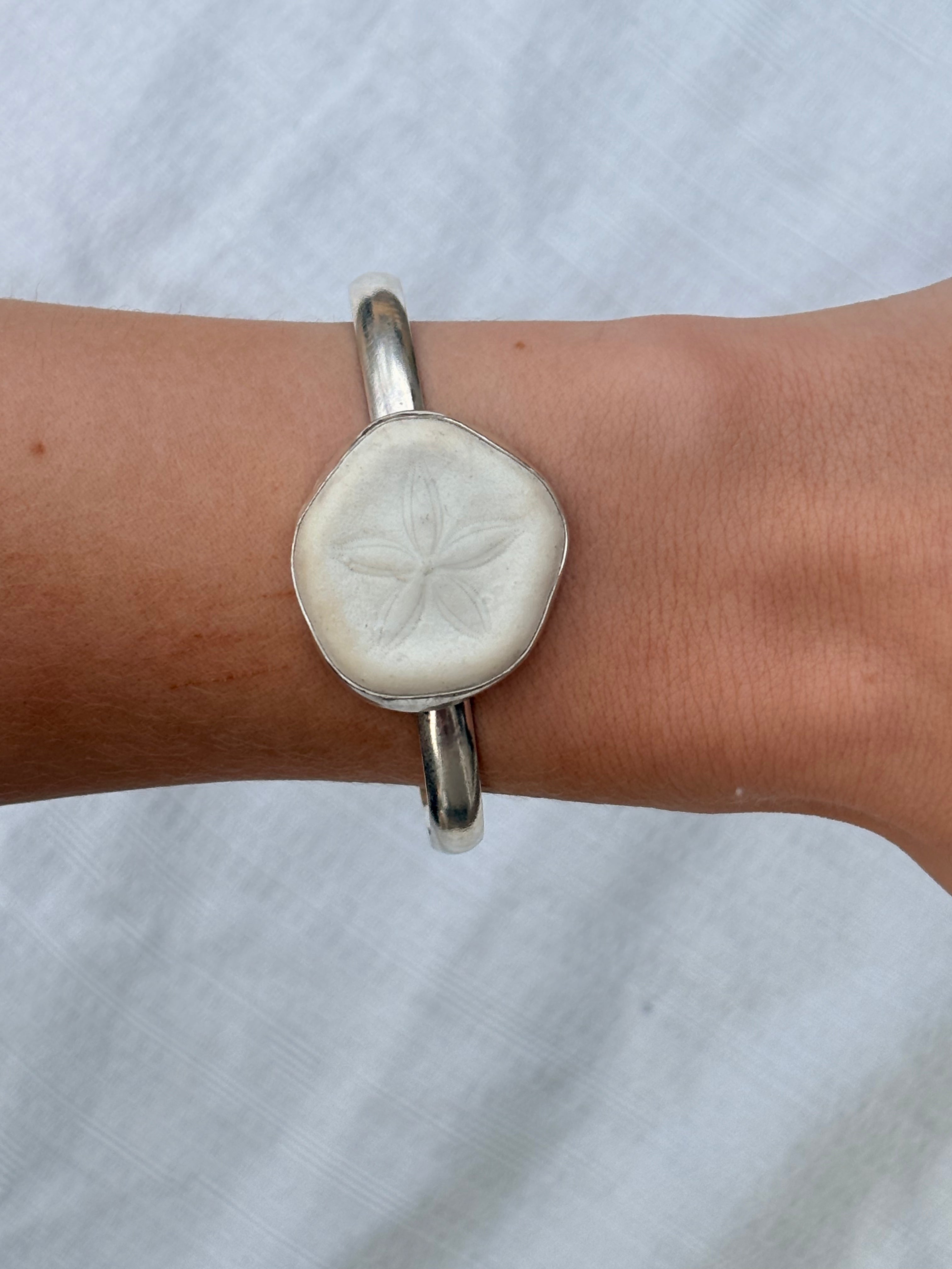 Sanddollar Cuff
